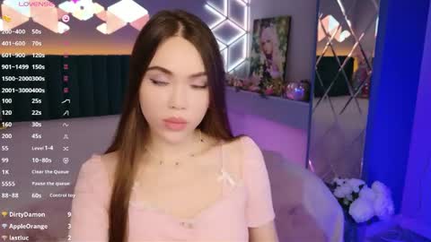 Snapshot of lucifiella chatting on June 2, 2026, 6:21 pm MimiFors online show from June 2, 2026, 6:21 pm