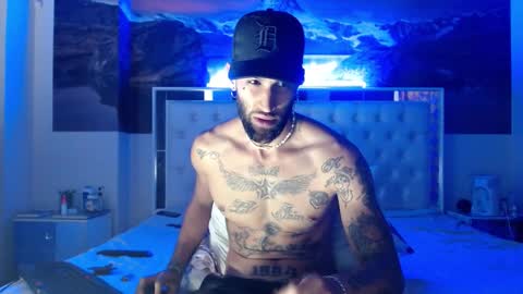 Snapshot of luciifer_hills chatting on December 25, 2024, 5:37 am luciifer_hills online show from December 25, 2024, 5:37 am