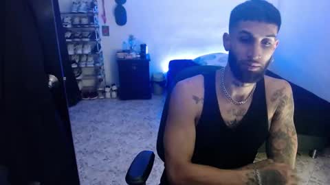 Snapshot of luciifer_hills chatting on January 1, 2025, 7:30 am luciifer_hills online show from January 1, 2025, 7:30 am