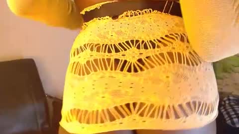 Snapshot of lucile_carrie chatting on June 13, 2026, 11:13 pm Lucile Carrie online show from June 13, 2026, 11:13 pm