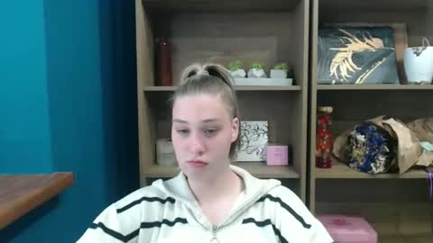 Snapshot of lucky_barbie chatting on May 11, 2026, 4:04 pm Grace online show from May 11, 2026, 4:04 pm