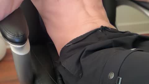Snapshot of lucky_bme chatting on May 13, 2026, 12:08 am lucky_bme online show from May 13, 2026, 12:08 am
