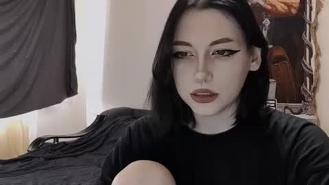 Snapshot of luckybastrad0677 chatting on July 1, 2026, 1:34 pm luckybastrad0677 online show from July 1, 2026, 1:34 pm