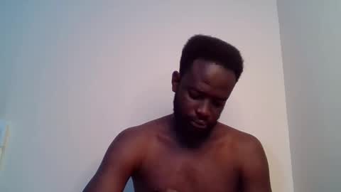 Snapshot of luckycharly chatting on May 19, 2026, 2:40 am MASTER DOM online show from May 19, 2026, 2:40 am