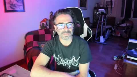 Snapshot of luckydrakex chatting on June 13, 2026, 9:46 pm Lucky online show from June 13, 2026, 9:46 pm