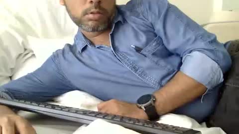 luckyfinalone online show from November 3, 2025, 3:24 pm