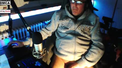 Snapshot of luckyfreak1 chatting on December 24, 2024, 6:06 pm call me Stefan online show from December 24, 2024, 6:06 pm