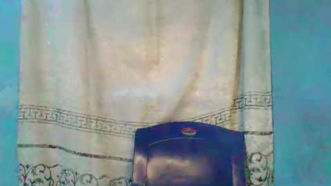 Snapshot of luckymadequeen chatting on January 19, 2026, 7:23 am Gloria online show from January 19, 2026, 7:23 am