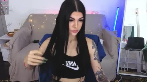 Snapshot of luckyrebel_ chatting on September 25, 2025, 9:24 am Monika online show from September 25, 2025, 9:24 am