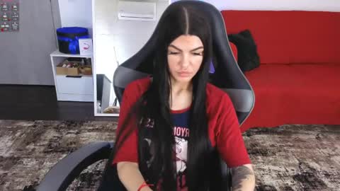 Monika online show from May 26, 2026, 4:52 am