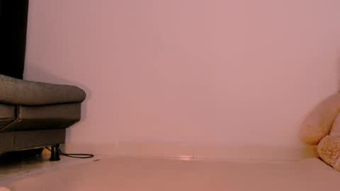 luckysapphire777 online show from February 3, 2025, 1:08 pm