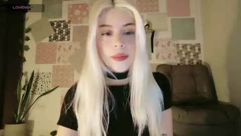 luckysapphire777 online show from July 19, 2026, 11:58 am