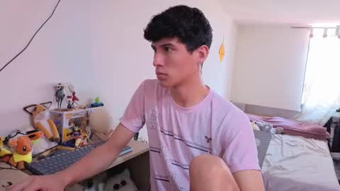 Lu Independent Model online show from March 3, 2026, 3:07 pm