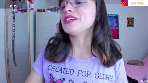 Snapshot of lucy_hess_ chatting on May 13, 2026, 9:22 pm Lucy online show from May 13, 2026, 9:22 pm