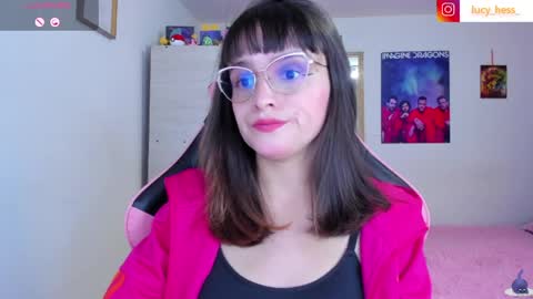 Snapshot of lucy_hess_ chatting on May 29, 2026, 8:40 pm Lucy online show from May 29, 2026, 8:40 pm