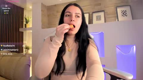 Sofia  online show from January 4, 2025, 5:16 pm