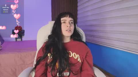 Sofia  online show from October 8, 2025, 5:43 pm