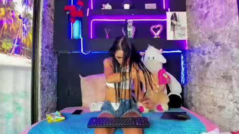 Snapshot of lucy_unlimited chatting on June 28, 2026, 7:53 pm Lucy unlimit come back here online show from June 28, 2026, 7:53 pm