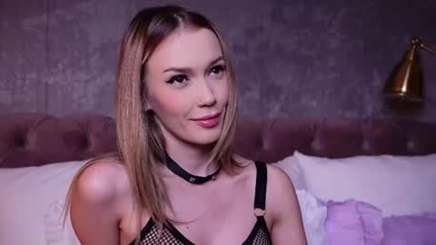 LucyAddison online show from July 19, 2026, 3:32 am