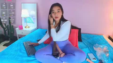 Snapshot of lucybelldh chatting on July 30, 2026, 8:41 pm Lucia Bell online show from July 30, 2026, 8:41 pm