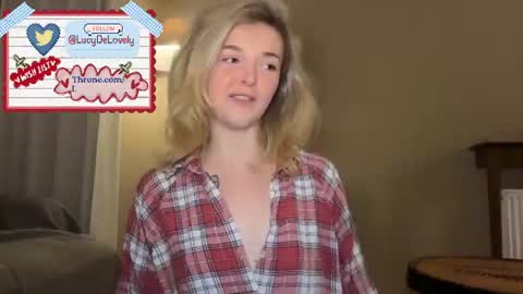 Snapshot of lucydelovely chatting on June 16, 2026, 10:56 pm Lucy online show from June 16, 2026, 10:56 pm