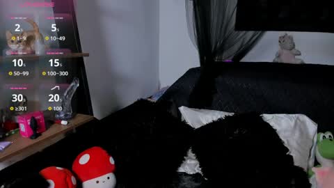 lucyjade2 online show from May 31, 2026, 11:06 pm
