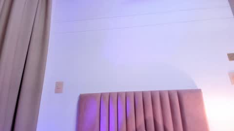 LucyJhonsonn online show from December 3, 2024, 12:46 am