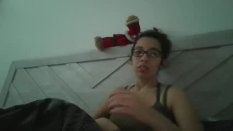 Snapshot of lucylitt25 chatting on April 20, 2026, 1:36 pm lucylitt25 online show from April 20, 2026, 1:36 pm
