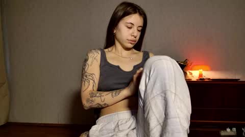 Lucy online show from March 20, 2026, 5:23 am