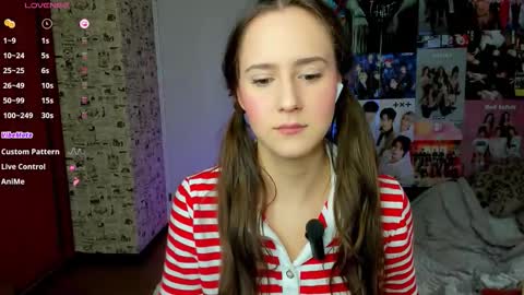 Lucy Rose online show from October 1, 2025, 3:29 pm