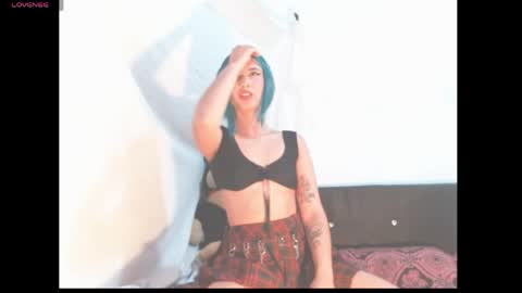lucyrosess online show from May 28, 2026, 11:18 am