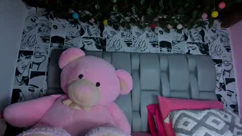 Snapshot of lucyrosse_ chatting on July 24, 2026, 11:19 am Lucy online show from July 24, 2026, 11:19 am
