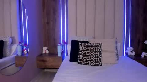 Lucy online show from March 21, 2026, 11:08 pm