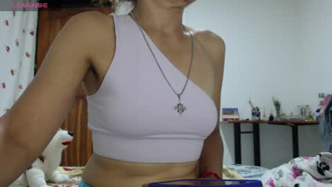 I am Luciana Martin... Welcome in my room online show from April 18, 2026, 10:08 am
