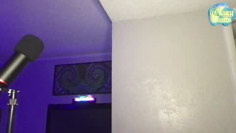 Goddess Lucy lucywants online show from June 6, 2026, 1:32 am