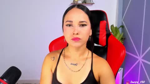  o online show from November 11, 2025, 11:05 pm