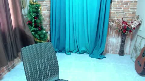 lui_the_fucker online show from January 5, 2025, 6:02 am