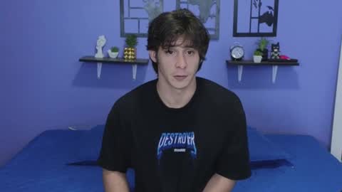 Luigi online show from January 7, 2025, 10:41 pm