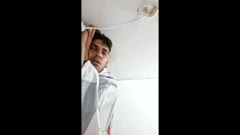 Snapshot of luis2000588392 chatting on April 9, 2026, 6:19 am luis2000588392 online show from April 9, 2026, 6:19 am