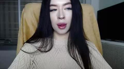 luisa lovedom online show from February 21, 2026, 9:05 pm