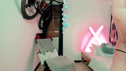 Luis Fer PVT IS OPEN online show from March 6, 2026, 12:40 am