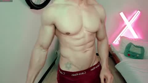 Snapshot of luisfernikesportboy chatting on July 1, 2026, 9:14 pm Luis Fer PVT IS OPEN online show from July 1, 2026, 9:14 pm