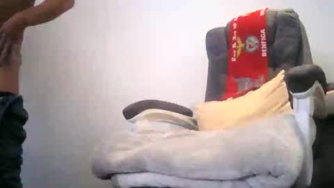 luizs23 online show from April 24, 2026, 5:48 pm