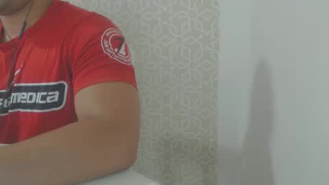 lukafitness online show from November 24, 2025, 6:18 pm