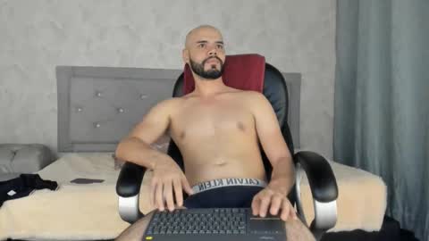 Snapshot of luke_diaz7 chatting on February 11, 2025, 12:38 am luke diaz7 online show from February 11, 2025, 12:38 am