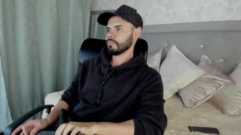 Snapshot of luke_diaz7 chatting on March 7, 2025, 1:53 am luke diaz7 online show from March 7, 2025, 1:53 am