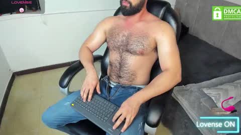 luke diaz7 online show from November 20, 2025, 11:59 pm