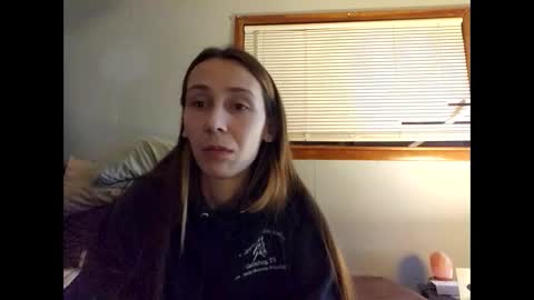 Snapshot of lukeandali23 chatting on January 4, 2025, 5:05 am Lukeandali420 online show from January 4, 2025, 5:05 am