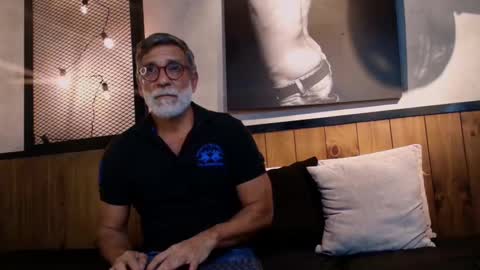 Luke Crews online show from January 28, 2025, 7:42 pm