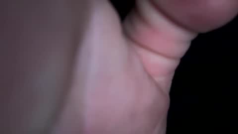 Snapshot of lukeeeeey96 chatting on February 9, 2025, 10:43 pm lukeeeeey96 online show from February 9, 2025, 10:43 pm